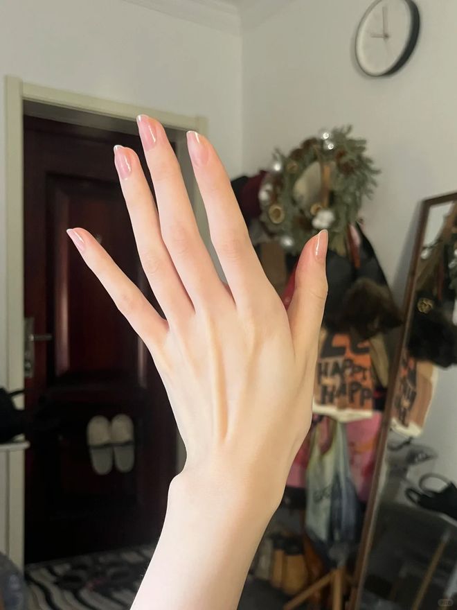 丑!后来发现是小丑竟然是我的手ag九游会登录一直以为是首饰太(图5) 丑!后来发现是小丑竟然是我的手ag九游会登录一直以为是首饰太(图5)