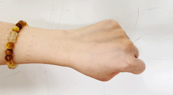 丑!后来发现是小丑竟然是我的手ag九游会登录一直以为是首饰太(图19) 丑!后来发现是小丑竟然是我的手ag九游会登录一直以为是首饰太(图19)